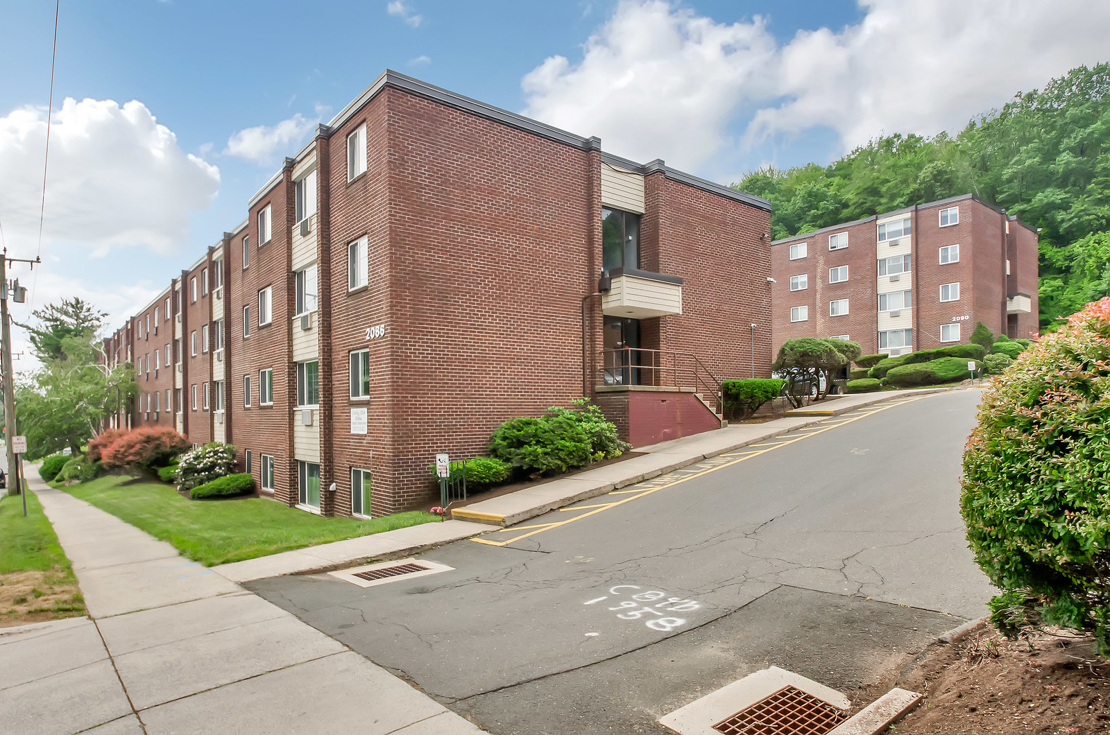 2086 Stanley Street Apt # 305